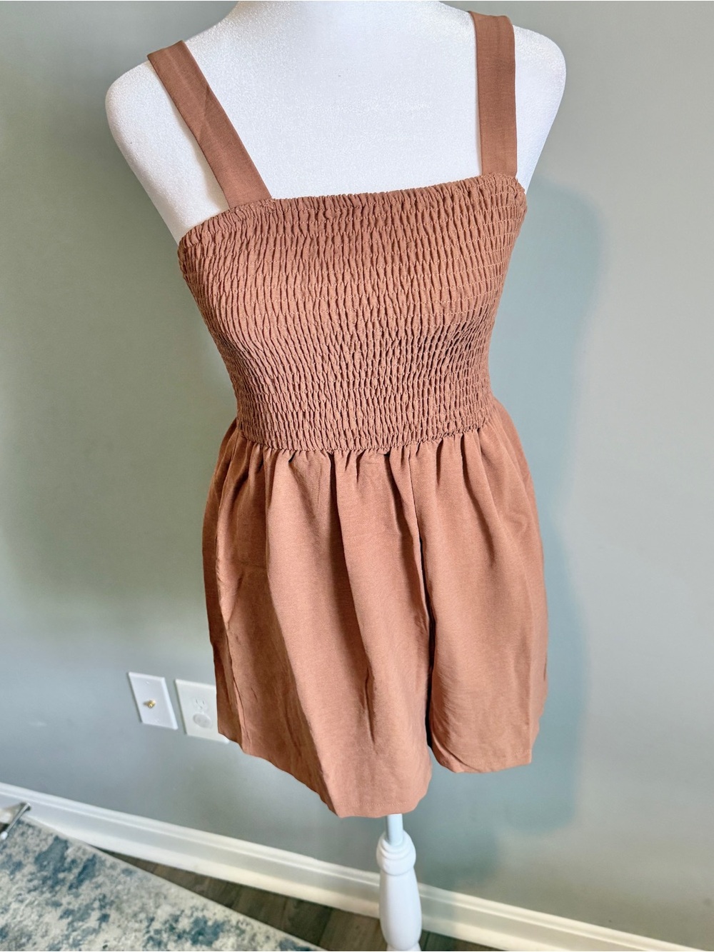 NWOT Smocked Tank Romper with Pockets Brown XS Summer Casual Boho Vacation Beach